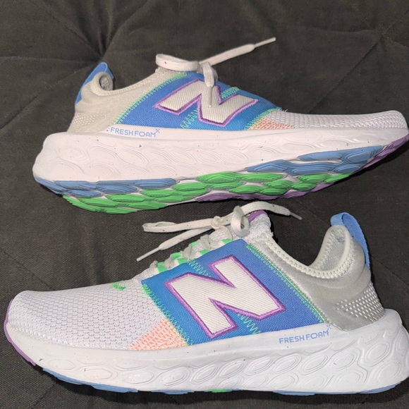 Fresh Foam Cruz New Balance Sneakers - Size 9 - Brand New - Picture 3 of 4